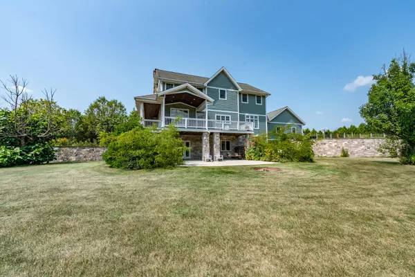 Wayne, WI 53002,5144 Wildlife View Ct