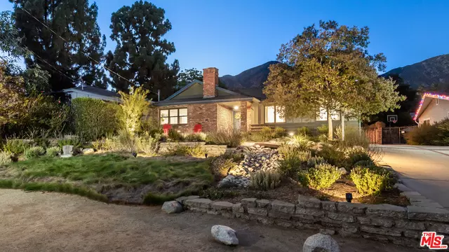 263 E Laurel Ave, Sierra Madre, CA 91024