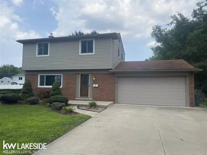 38630 TRAFALGAR WAY, Sterling Heights, MI 48312-1128