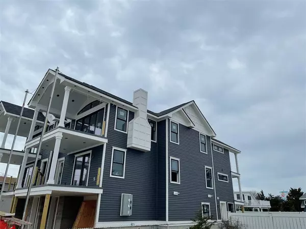 Wildwood Crest, NJ 08260,128 W Rosemary Road