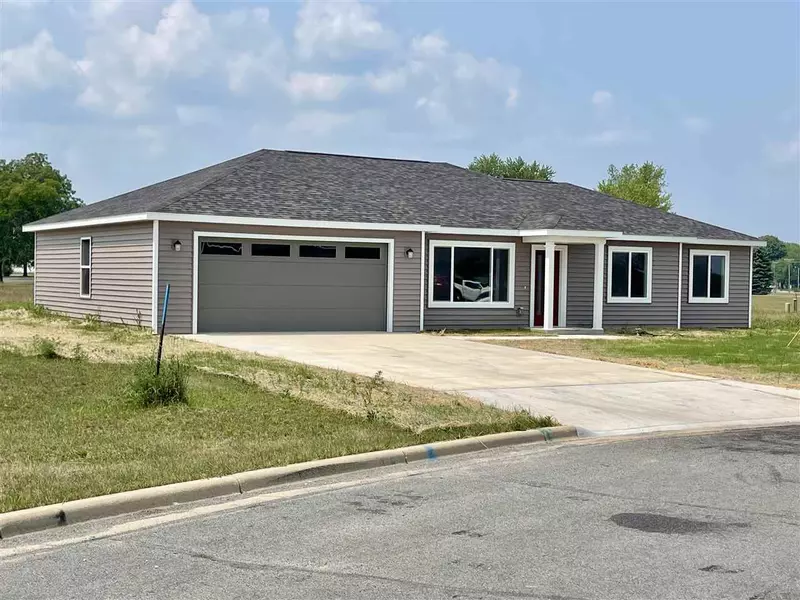 204 Crosswinds St, Brodhead, WI 53520