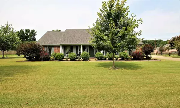 112 ASHLEY LN, Brighton, TN 38011