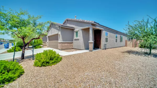 Sahuarita, AZ 85629,941 E Bottomlands Lane