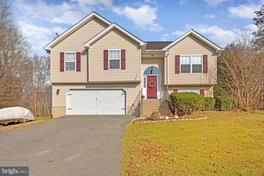 29044 DANDELION DR, Mechanicsville, MD 20659