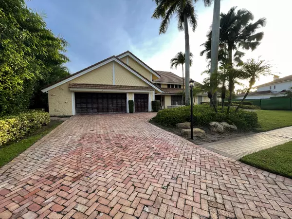 Boca Raton, FL 33496,17604 Scarsdale WAY