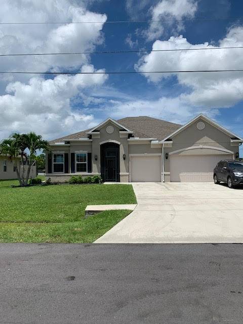 5448 NW Edgewater AVE, Port Saint Lucie, FL 34983