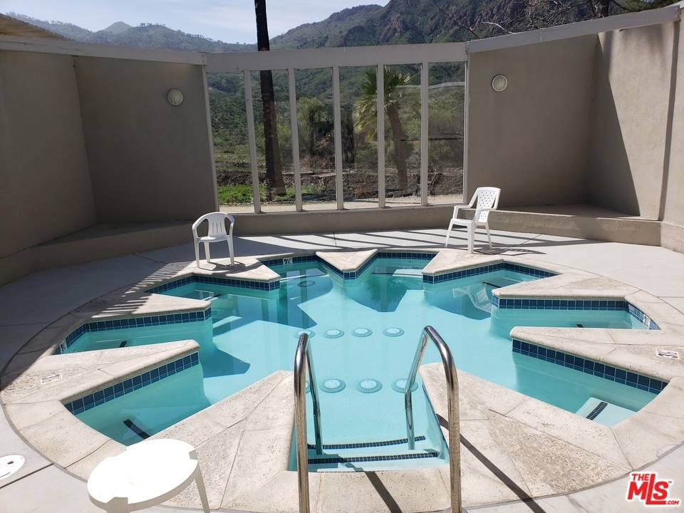 Agoura Hills, CA 91301,30473 MULHOLLAND HWY #134