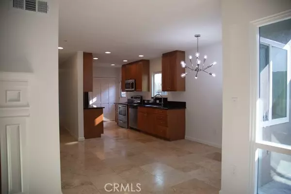 Corona Del Mar, CA 92625,521 Iris AVE