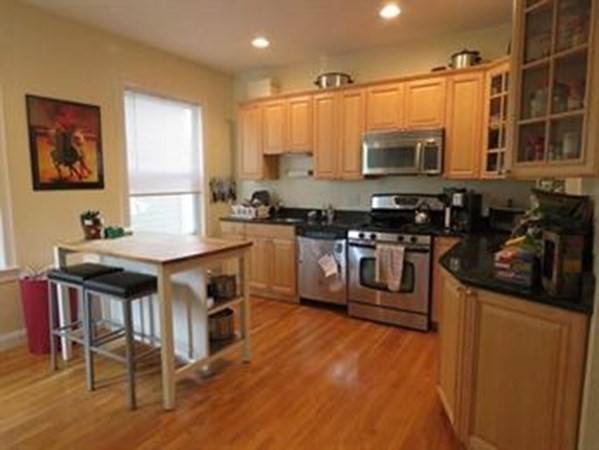 388 Medford #1, Somerville, MA 02145