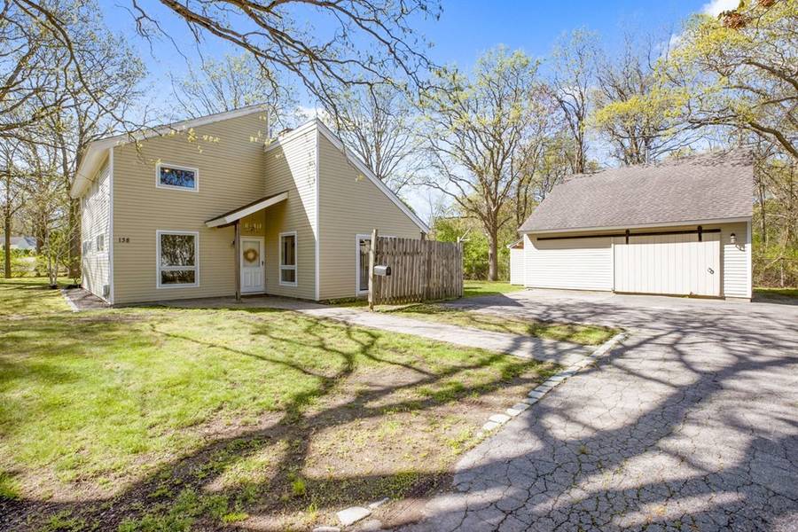 138 Nokomis Rd, Hingham, MA 02043