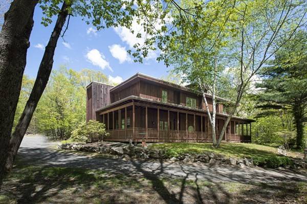 155 Pantry Road, Hatfield, MA 01047