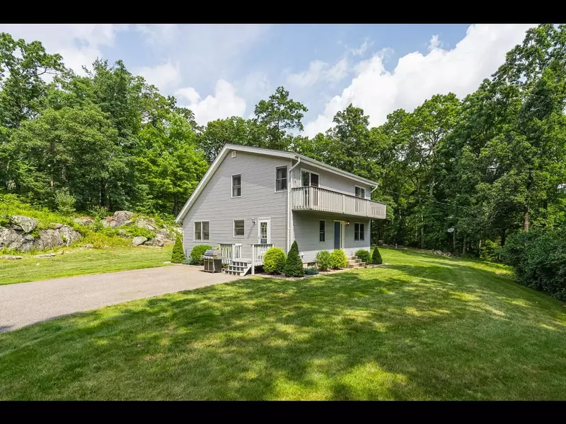 80 Coffey Hill Rd, Ware, MA 01082