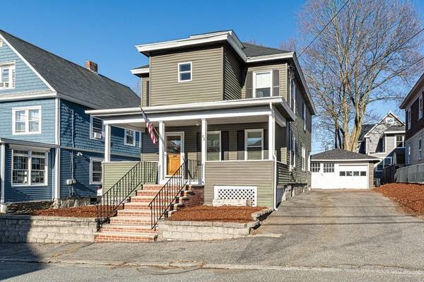 22 Florence Ave, Lowell, MA 01851