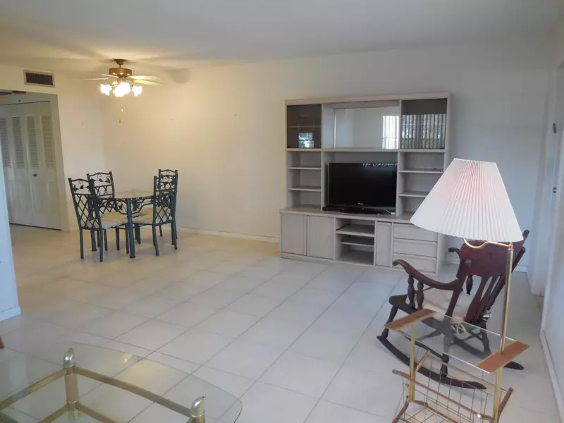 314 Northampton P, West Palm Beach, FL 33417