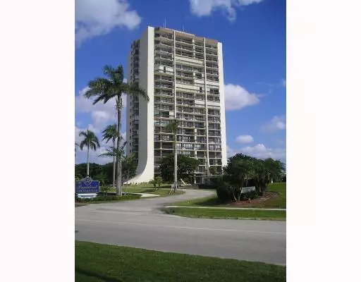 2000 Presidential WAY 1103, West Palm Beach, FL 33401