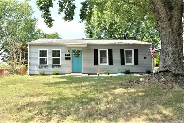 4330 Meadowridge Road, Evansville, IN 47710