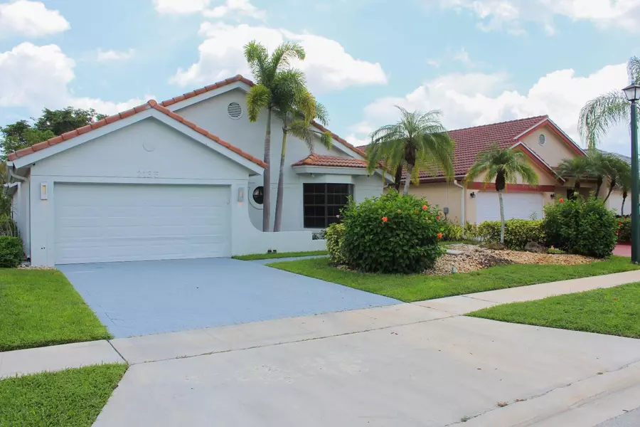 21358 Green Hill LN, Boca Raton, FL 33428