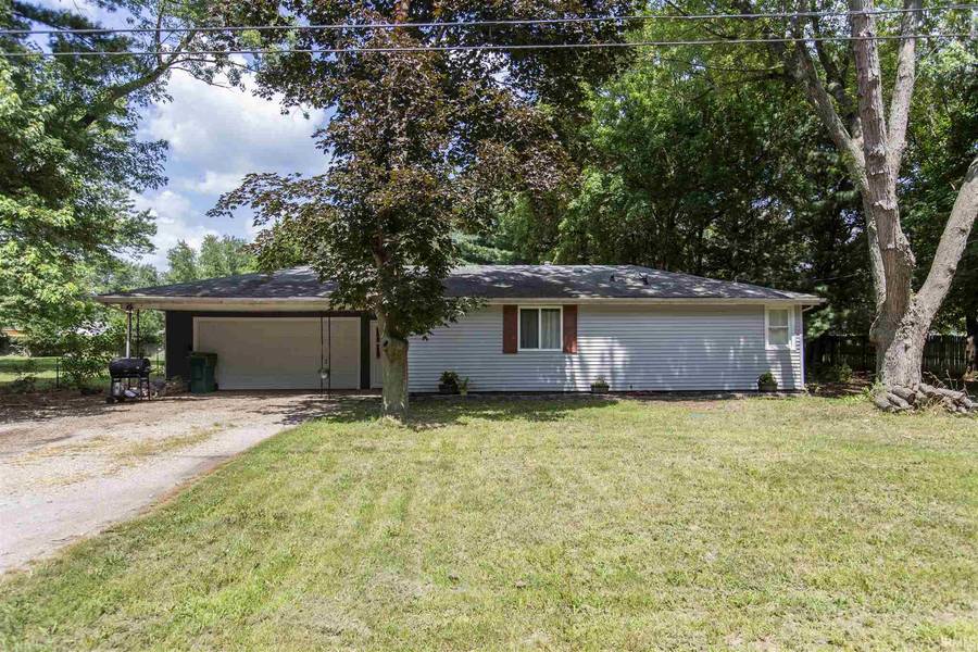 29489 Santa Cruz Drive, Elkhart, IN 46514-1009