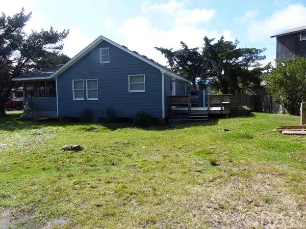 Ocracoke, NC 27960,90 Creek Road