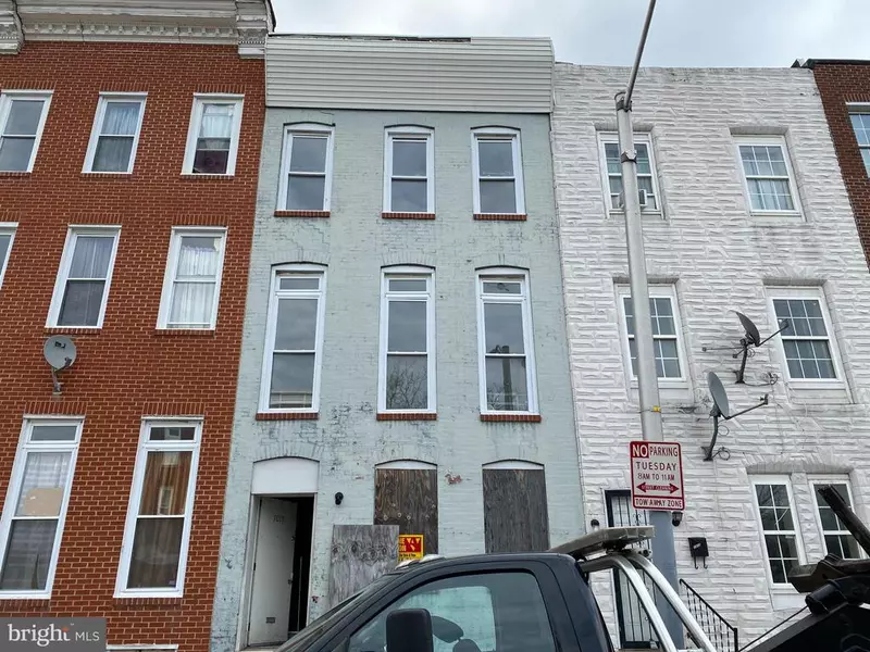 1015 N ARLINGTON AVE, Baltimore, MD 21217