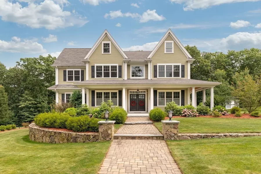 145 Schoolmasters Ln, Dedham, MA 02026