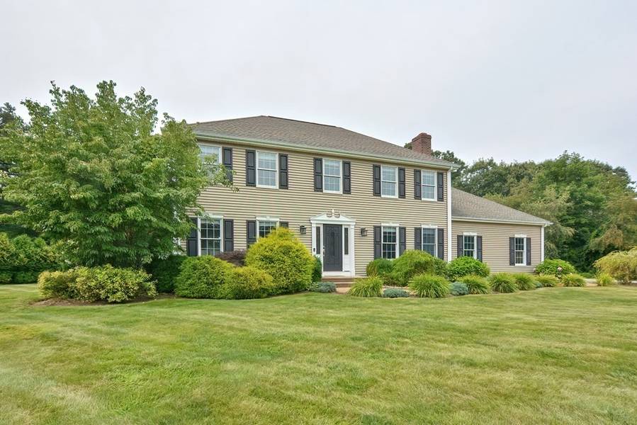 20 Francis Farm, Rehoboth, MA 02769