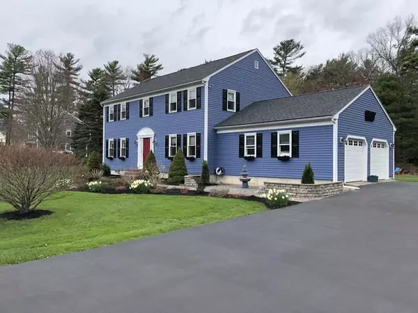 Acushnet, MA 02743,7 Arrow Ln