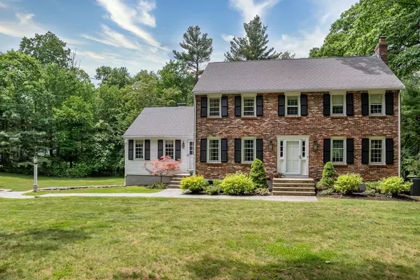 9 Mcgregor Drive, Sherborn, MA 01770