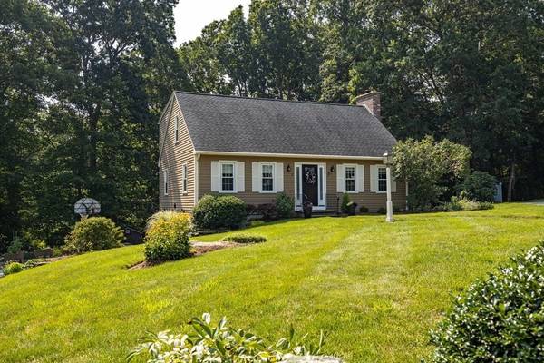 3 Sabaj Way, Dudley, MA 01571