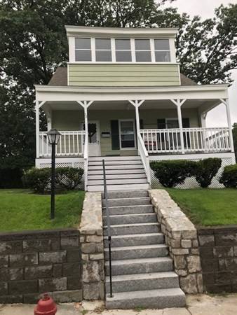 32 Arcadia Avenue, Lowell, MA 01851