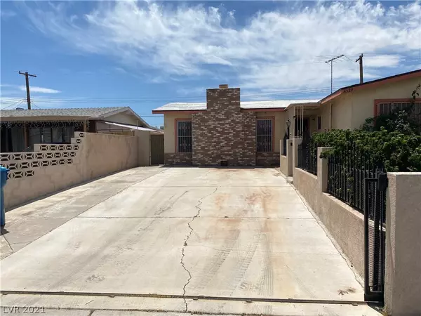 Las Vegas, NV 89107,4529 Nolan Lane