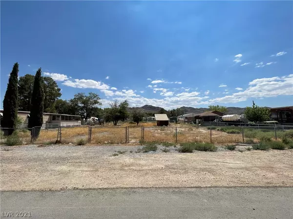 551 E Boulder Lane, Indian Springs, NV 89018