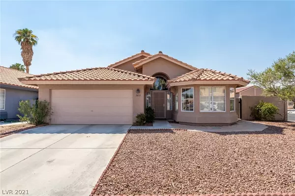 5051 Camino Del Santo Parkway, North Las Vegas, NV 89031