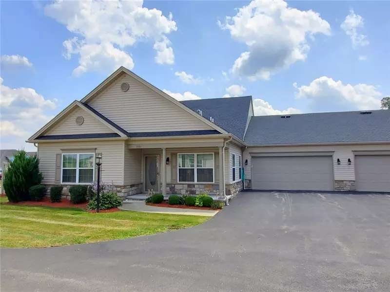 1101 Carriage Ln, Saxonburg, PA 16056