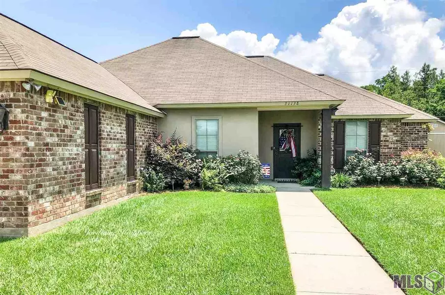 31138 CROSS BOW DR, Walker, LA 70785