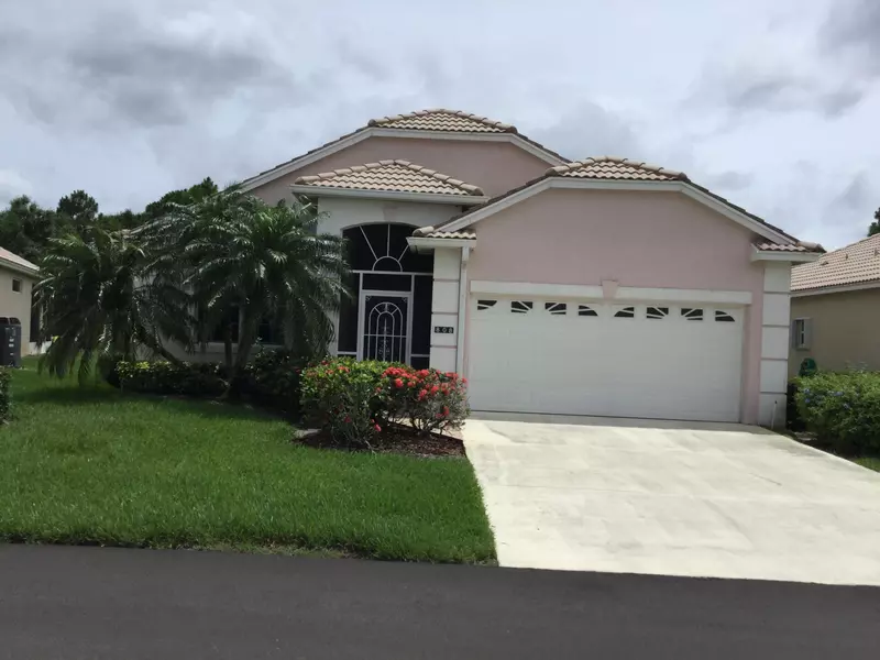 808 NW Sorrento LN, Port Saint Lucie, FL 34986