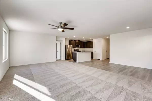 North Las Vegas, NV 89031,610 ABRAZAR Avenue