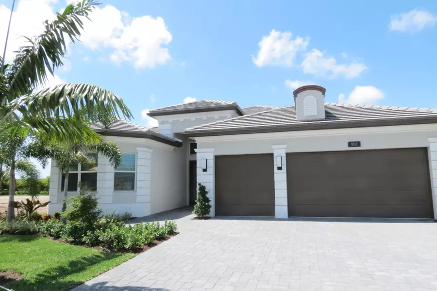 9313 Seahorse Bay DR, Boynton Beach, FL 33473