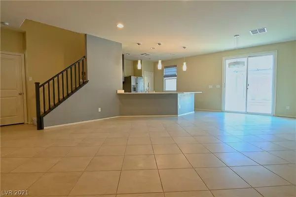 Las Vegas, NV 89148,9840 Dryden Court