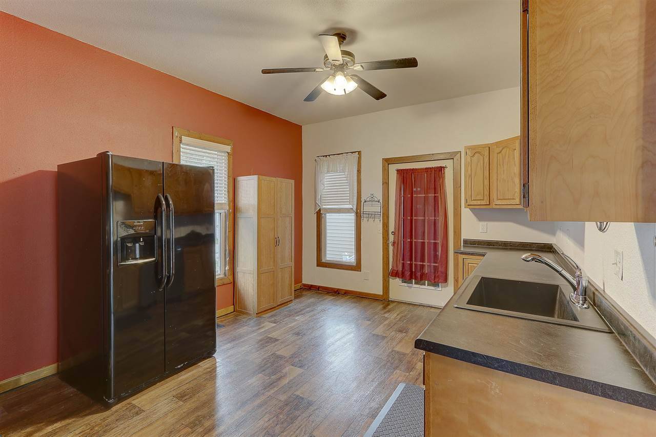 Randolph, WI 53956,220 RANDOLPH ST
