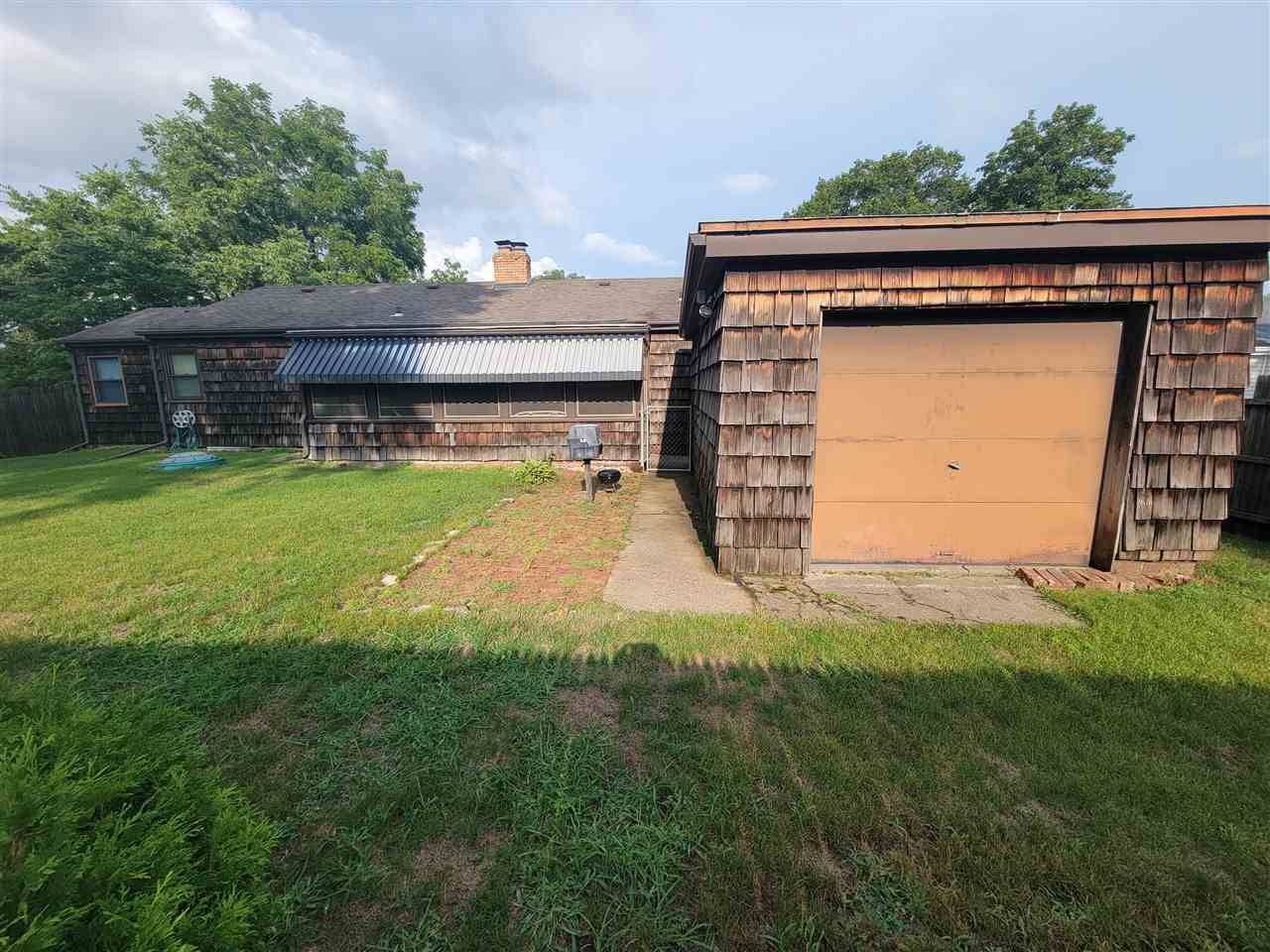 Beloit, WI 53511,1534 Hackett St