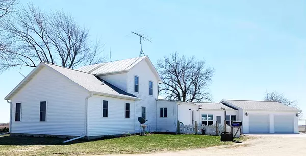 Randolph, WI 53956,N8103 E Friesland Rd