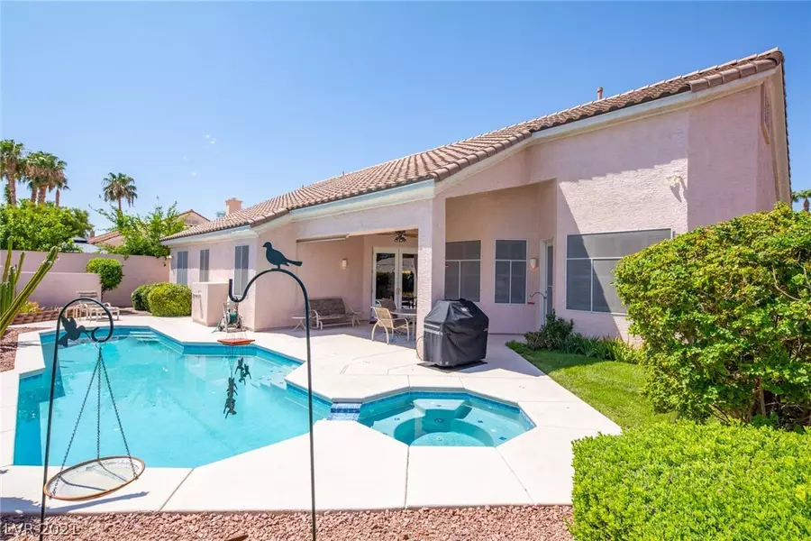 2034 Bobtail Circle, Henderson, NV 89012