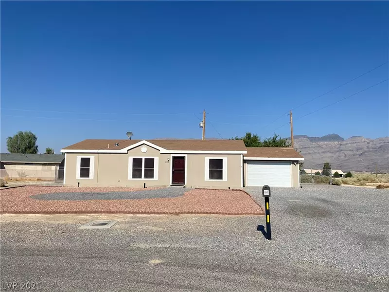 6390 Alabaster Court, Pahrump, NV 89060