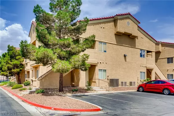 Las Vegas, NV 89145,900 Heavenly Hills Court #102