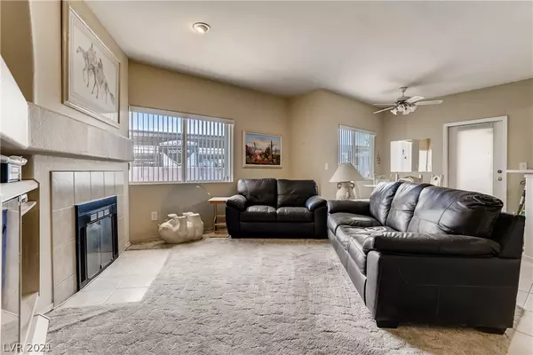 Las Vegas, NV 89145,900 Heavenly Hills Court #102