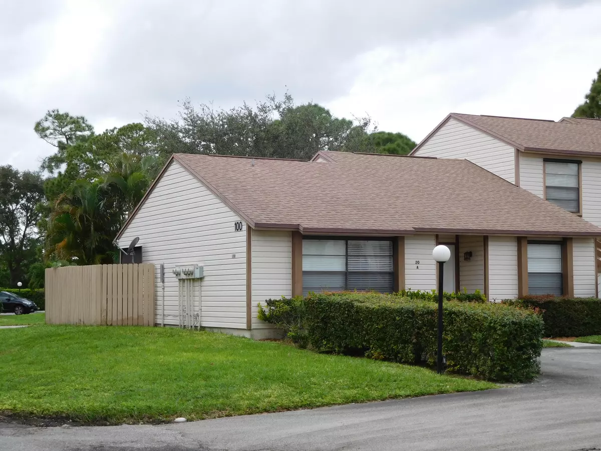 Jupiter, FL 33458,100 Sherwood CIR 20a