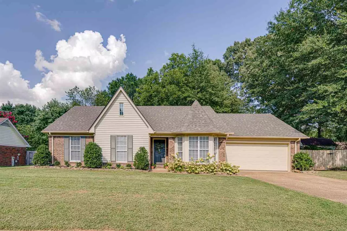 Collierville, TN 38017,486 HARTS WAY DR