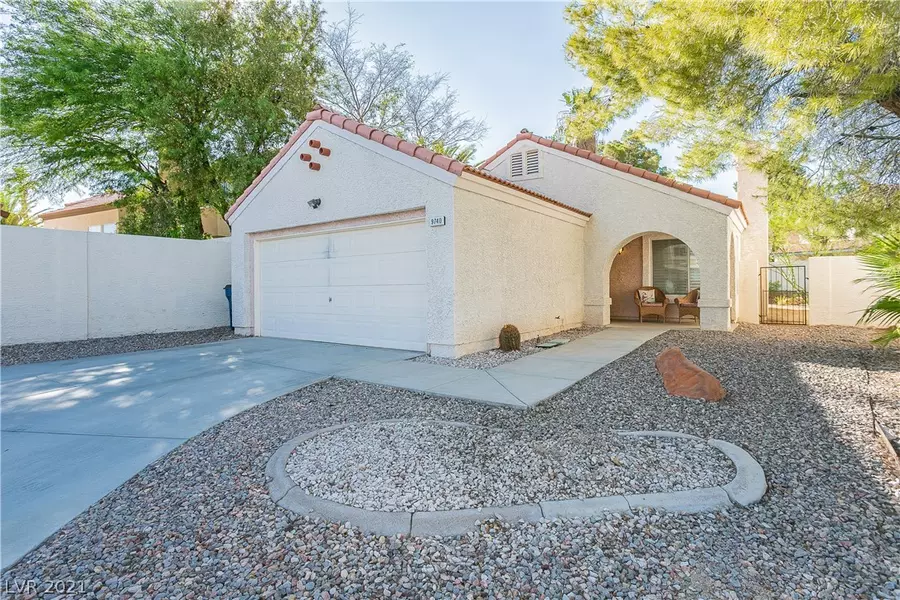 9740 Peacock Hill Circle, Las Vegas, NV 89117