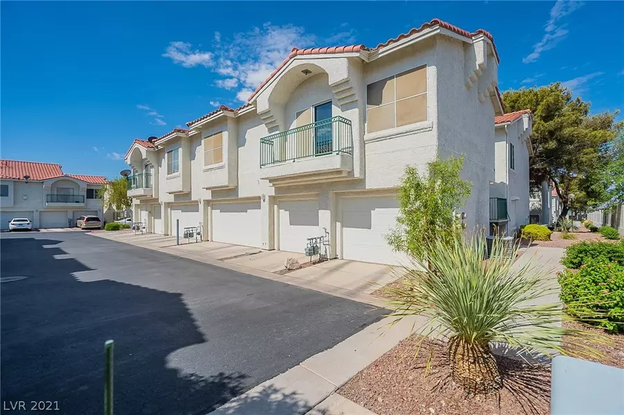 6201 E Lake Mead Boulevard #206, Las Vegas, NV 89156